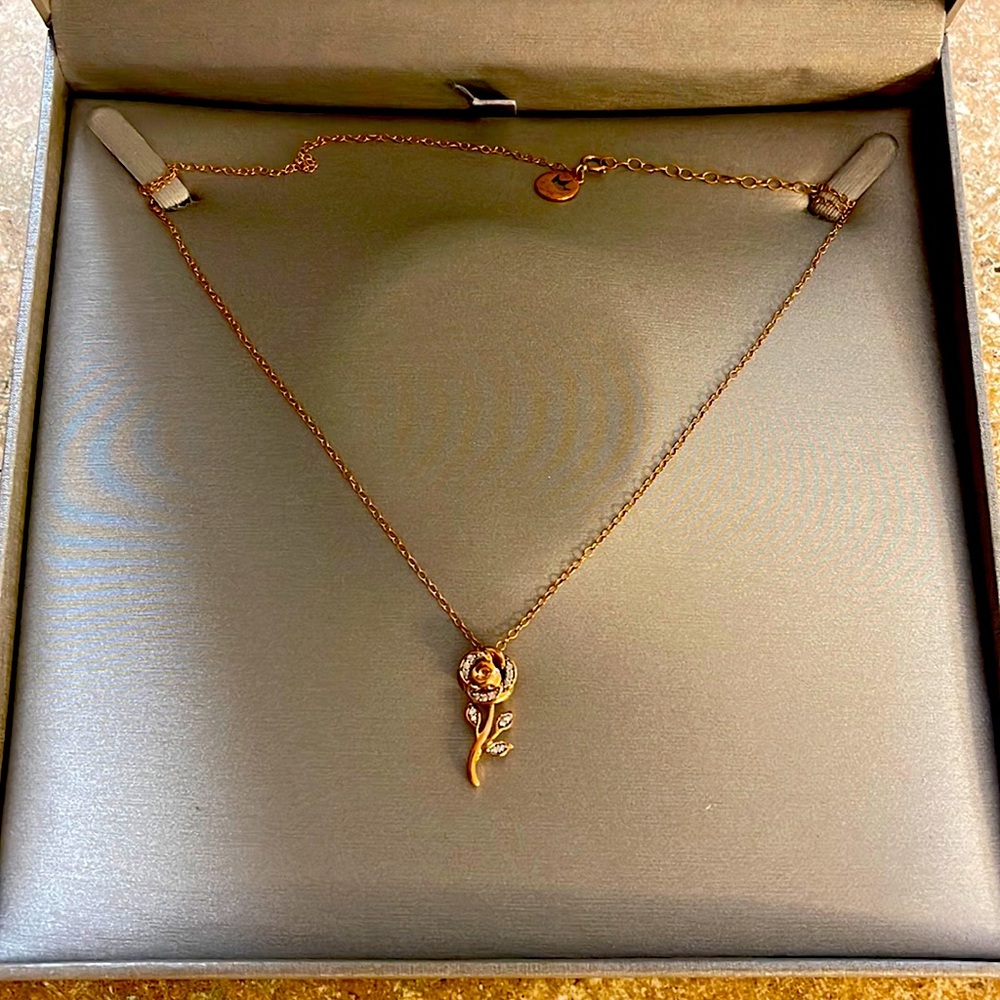 Disney Enchanted Belle diamond rose rose gold